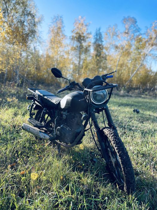 Продам мото 200 куб