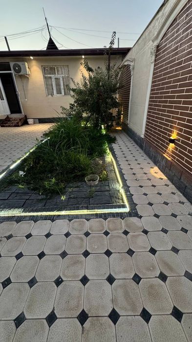 Срочно продаю дом коттеджного типа . Янги Ташкент тумани