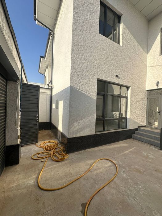 Продам евро дом янгиюльский район