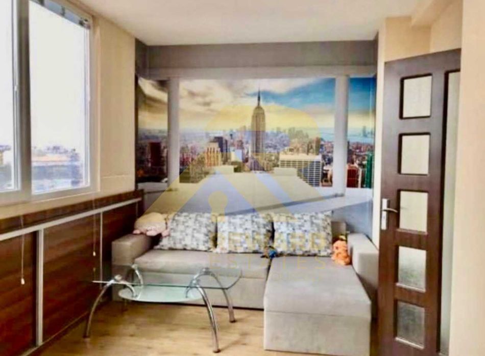 Продава се Тристаен апартамент в София, Обеля - 80 кв.м за 2150 €/кв.м - Снимка #1