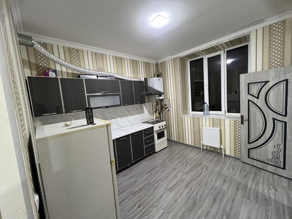 Янги хаер 2 а да элет хавсда2 хонали квартера ижарага берилади евро ре