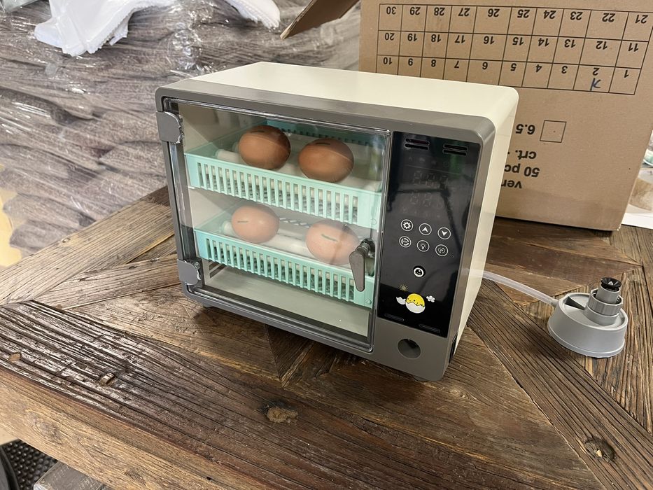 Инкубатор за яйца, 24 яйца, автоматичен контрол на влажността, PID кон