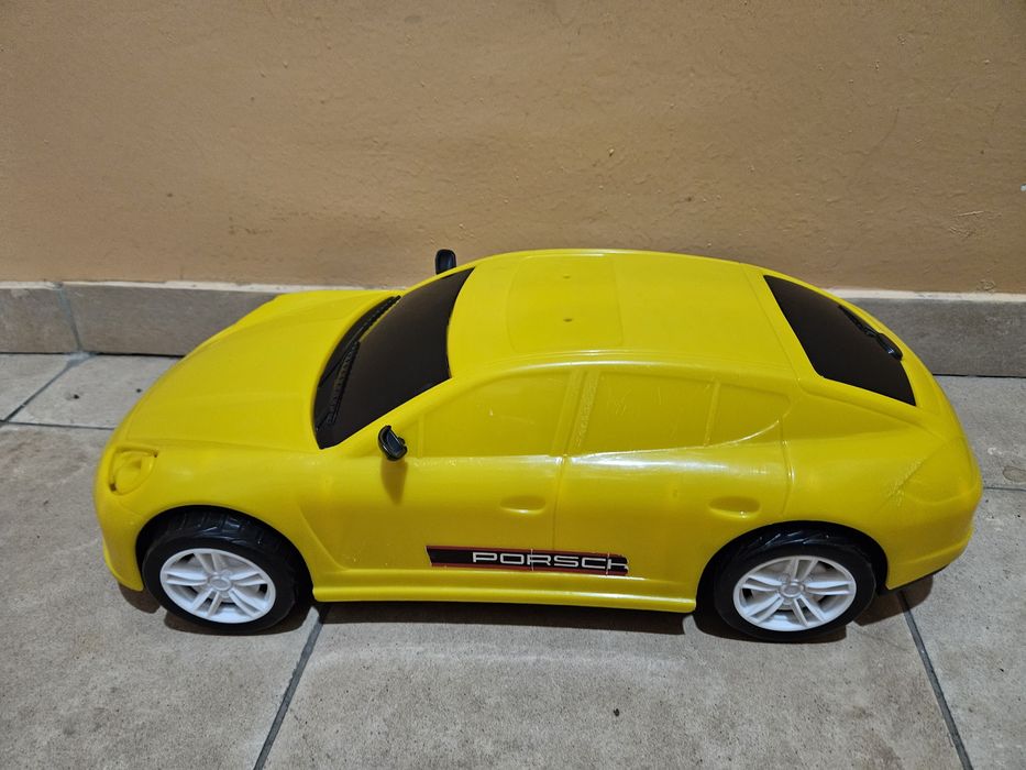 Большая машинка 500 тенге