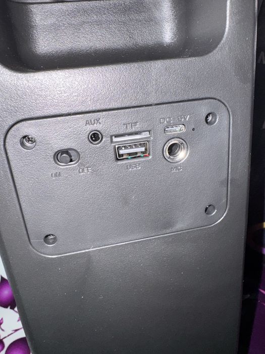 Boxa bluetooth cu microfon