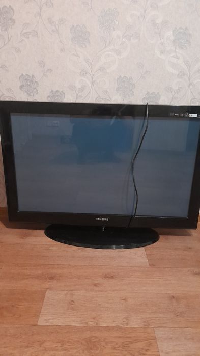 Продам телевизор