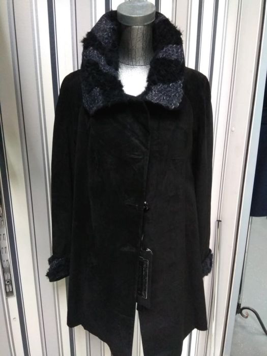 Кожаные куртки женские