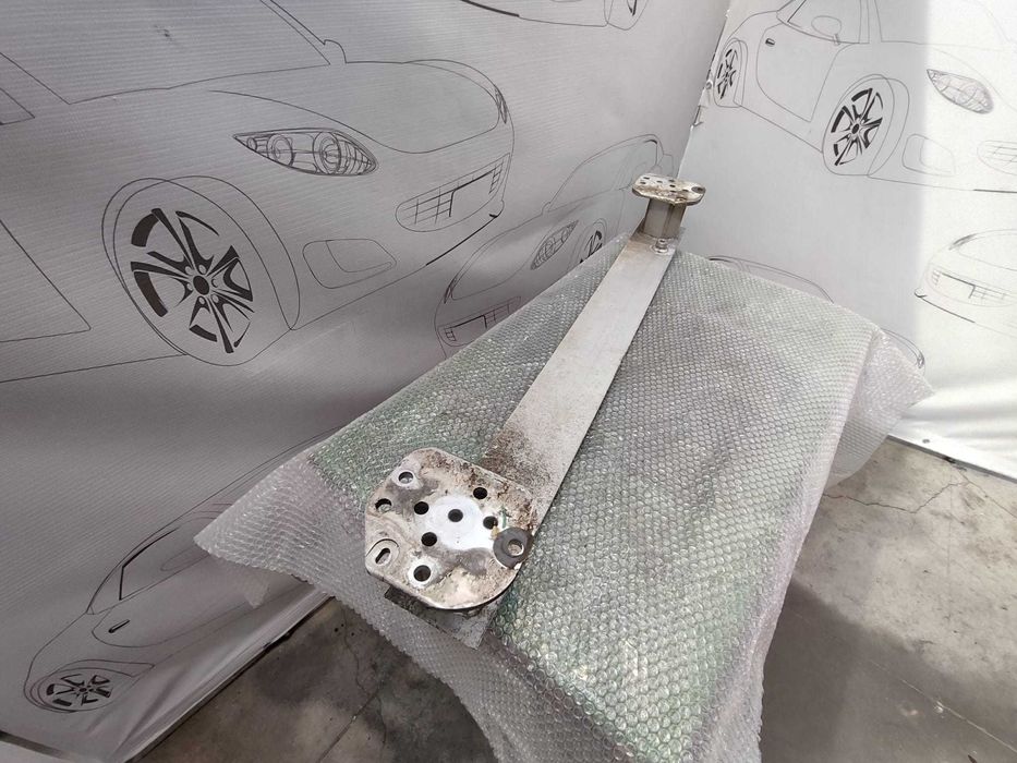Armătură / Traversă bară spate Peugeot RCZ 7252EH 2013 / [2010-2015] / (1C3)
