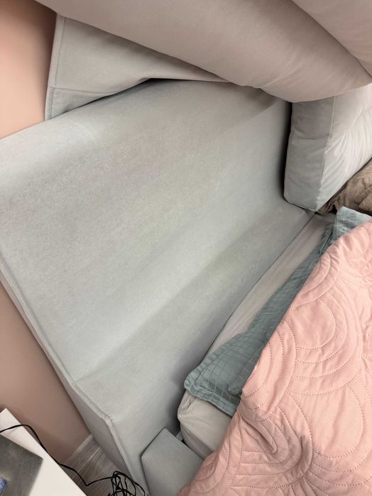 Продавам почти ново легло (по поръчка от Sleephousе)с матрак Magniflex
