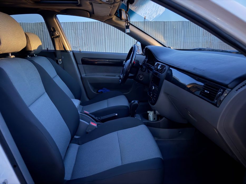 Chevrolet lacetti gentra