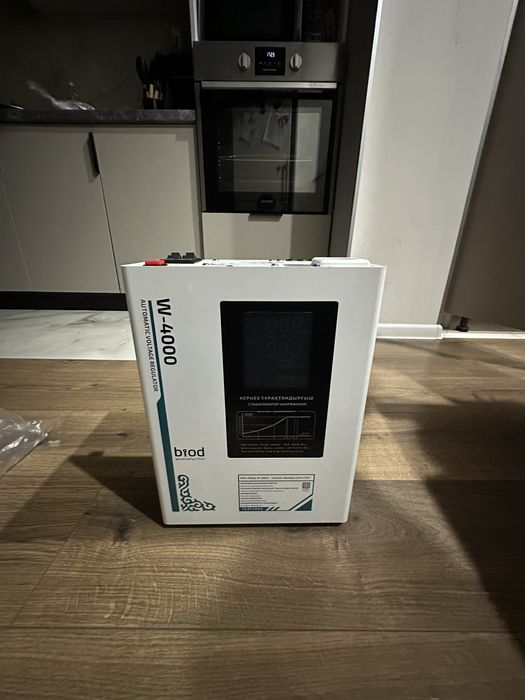 Продам стабилизатор 4кВ