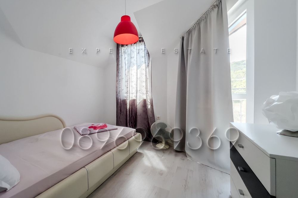 Продава се Тристаен апартамент в Балчик - 65 кв.м за 970 €/кв.м - Снимка #5