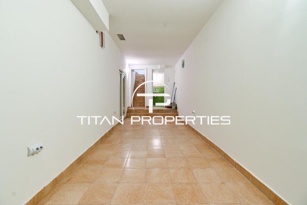 Дава се под наем Магазин в София, Център - 46 кв.м за 400 € - Снимка #4