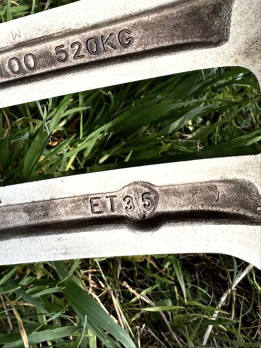 Продам диски на мерс 5х112