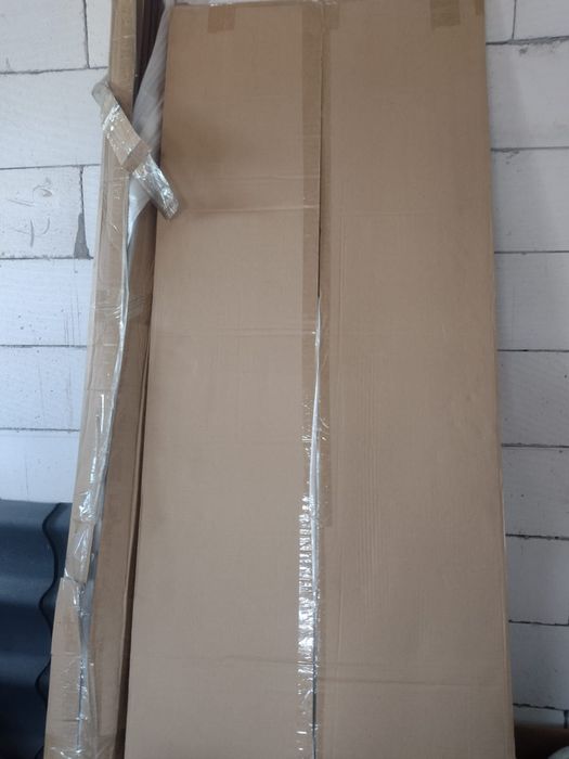 Ușa Nouă se interior