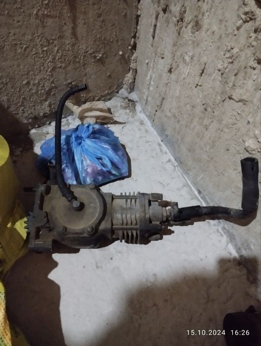 Кора матор запчастлари бор