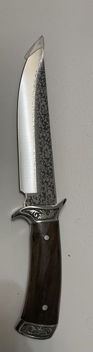 Super cutit de vanatoare