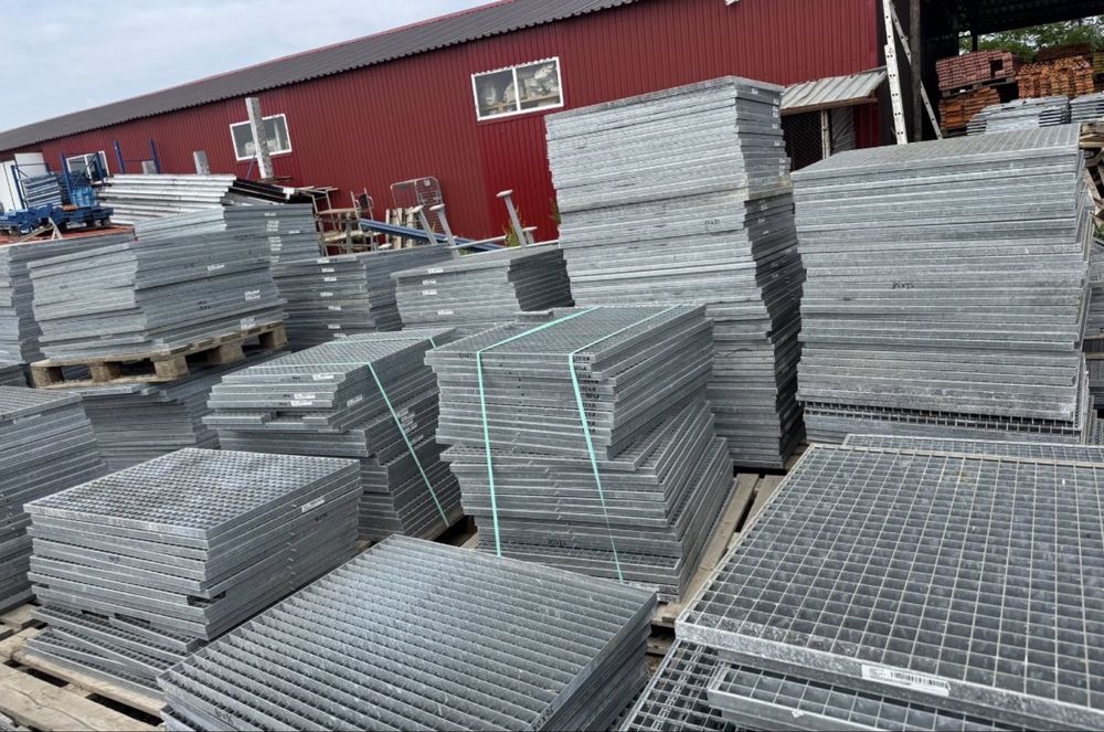 Gratare zincate galvanizate