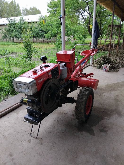 Zubr 1100 motoblok