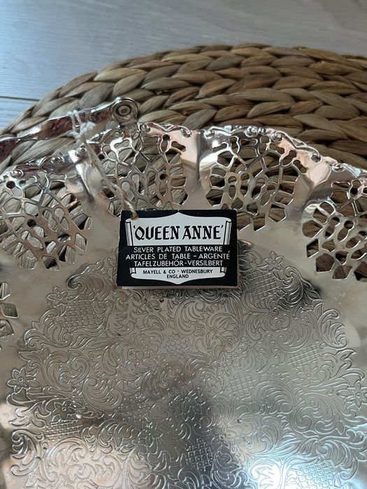 Посребрена фруктиера, поднос за плодове, Queen Anne от 80те, 24см