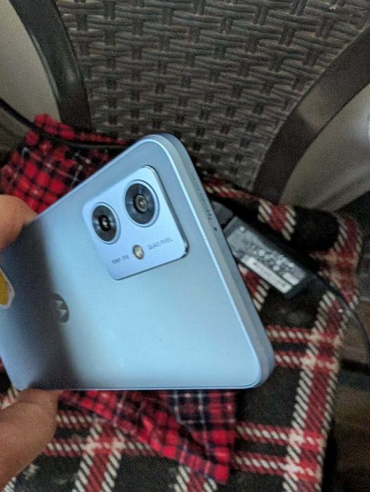 Моторола G54 за продажба