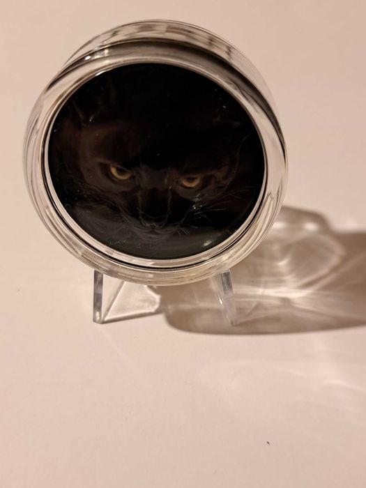 Предлагам сребърна монета 2oz с ултра висок релеф, 888 бр. за цял свят