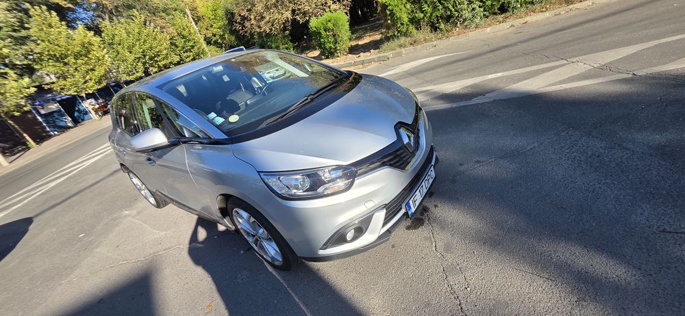 Renault Scenic 4