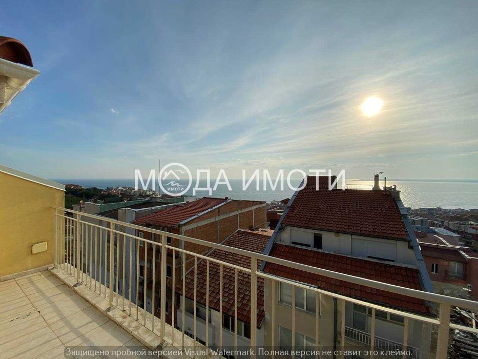 Продава се Къща в Свети Влас - 440 кв.м за 1023 €/кв.м - Снимка #1