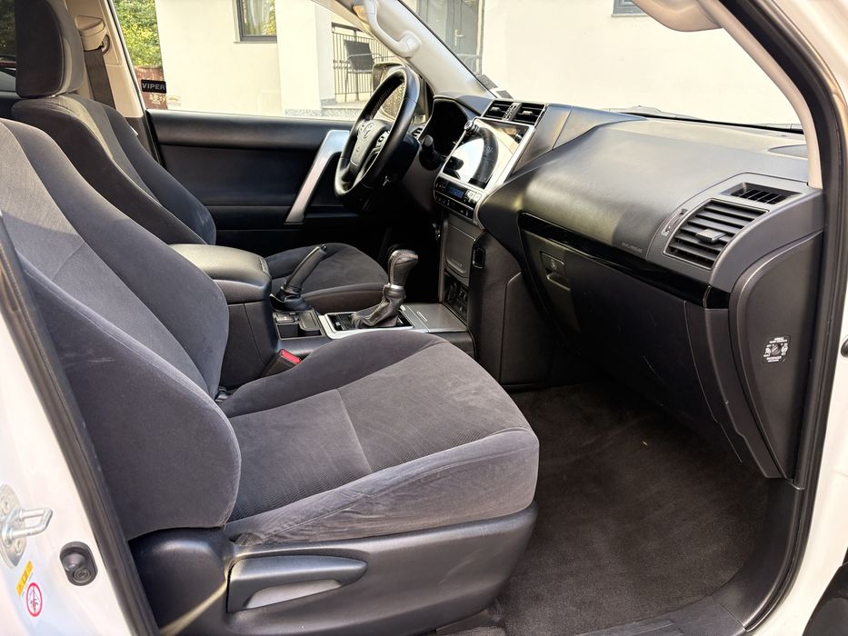Toyota Land Cruiser 2019