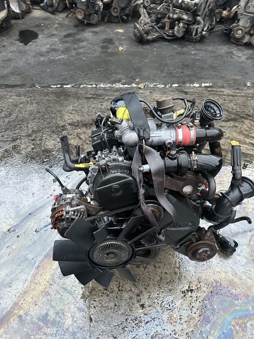 Форд Транзит 2.5 дизель Двигатель