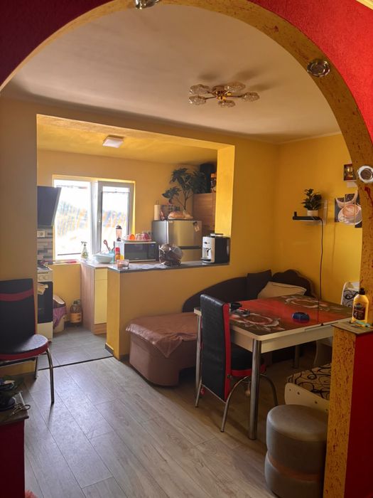 Apartamanet de vanzare