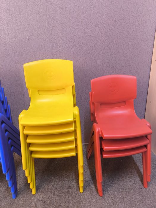 Столы детские со стульями