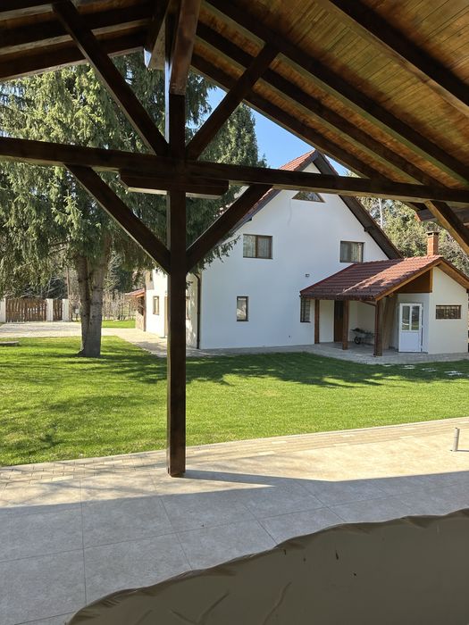 Casa de vacanta / locuit / afacere la cheie