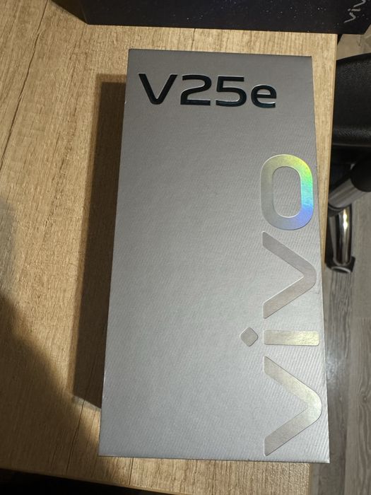 Продам Vivo v25e