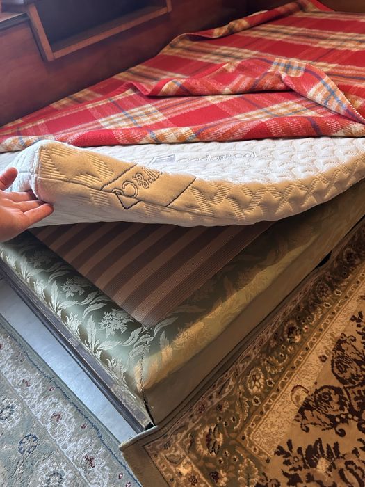 Pat 120/190 cu topper in conditii foarte bune