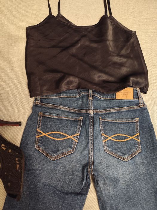 Дънки Abercrombie & Fitch