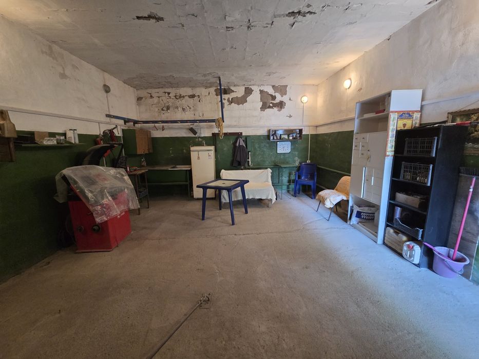 Продам гараж в черте города