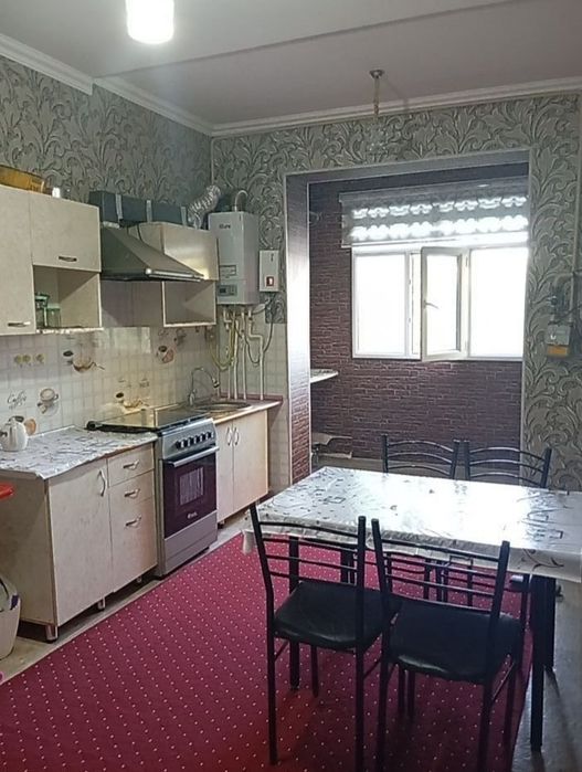 Ijaraga uy Chilonzor 24 a kvartal 1 xonalik yaxshi uy