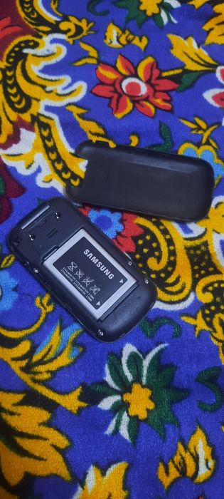 Samsung verizon gusto3 sotiladi