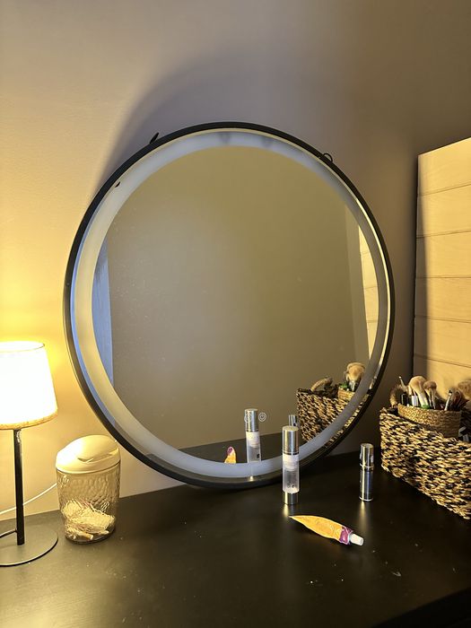 Срочно, комод и зеркало