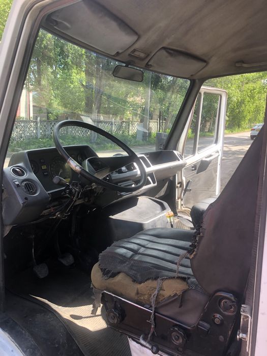 Мерседес 208д (сапог)