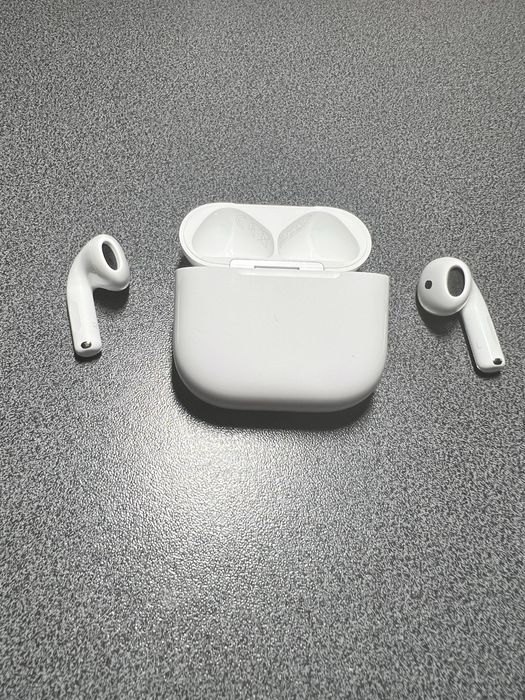 Airpods 4 , ANC , Originale 100% , cutie , factura !