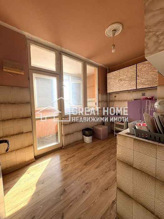 Продава се Многостаен апартамент в Търговище, Изток 1 - 105 кв.м за 943 €/кв.м - Снимка #4