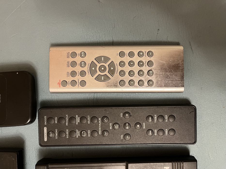 Седем дистанционни