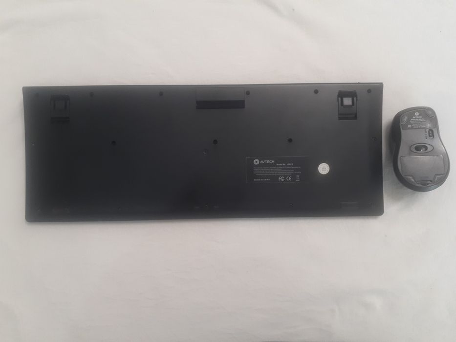 Клавиатура беспроводная и комплектующие для ПК