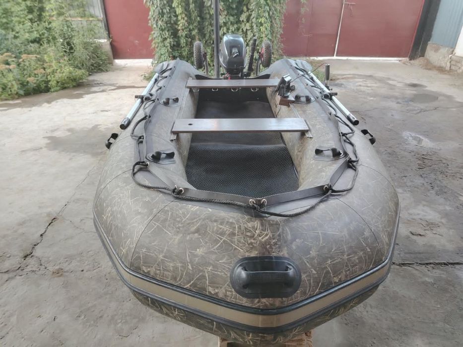 Лодка апачи 3.50,ямаха мотор 9.9 оригинал