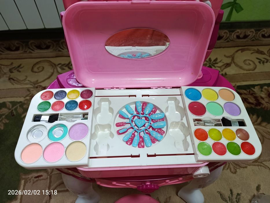 Туалетный столик детский б/у