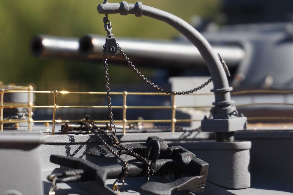 Нов модел на британския кораб клас Majestic HMS Hannibal