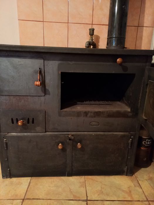 Готварска печка с водна риза Прити 12 KW