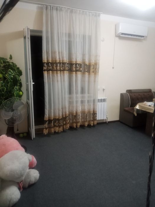 Квартира 3 комнатная здаю, своя