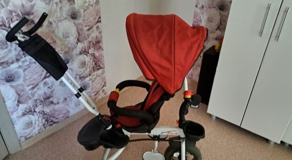 Продам велоколяску